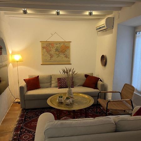 Town House With Roof Terrace - Old Town Διαμέρισμα Μαρμπέλλα Εξωτερικό φωτογραφία